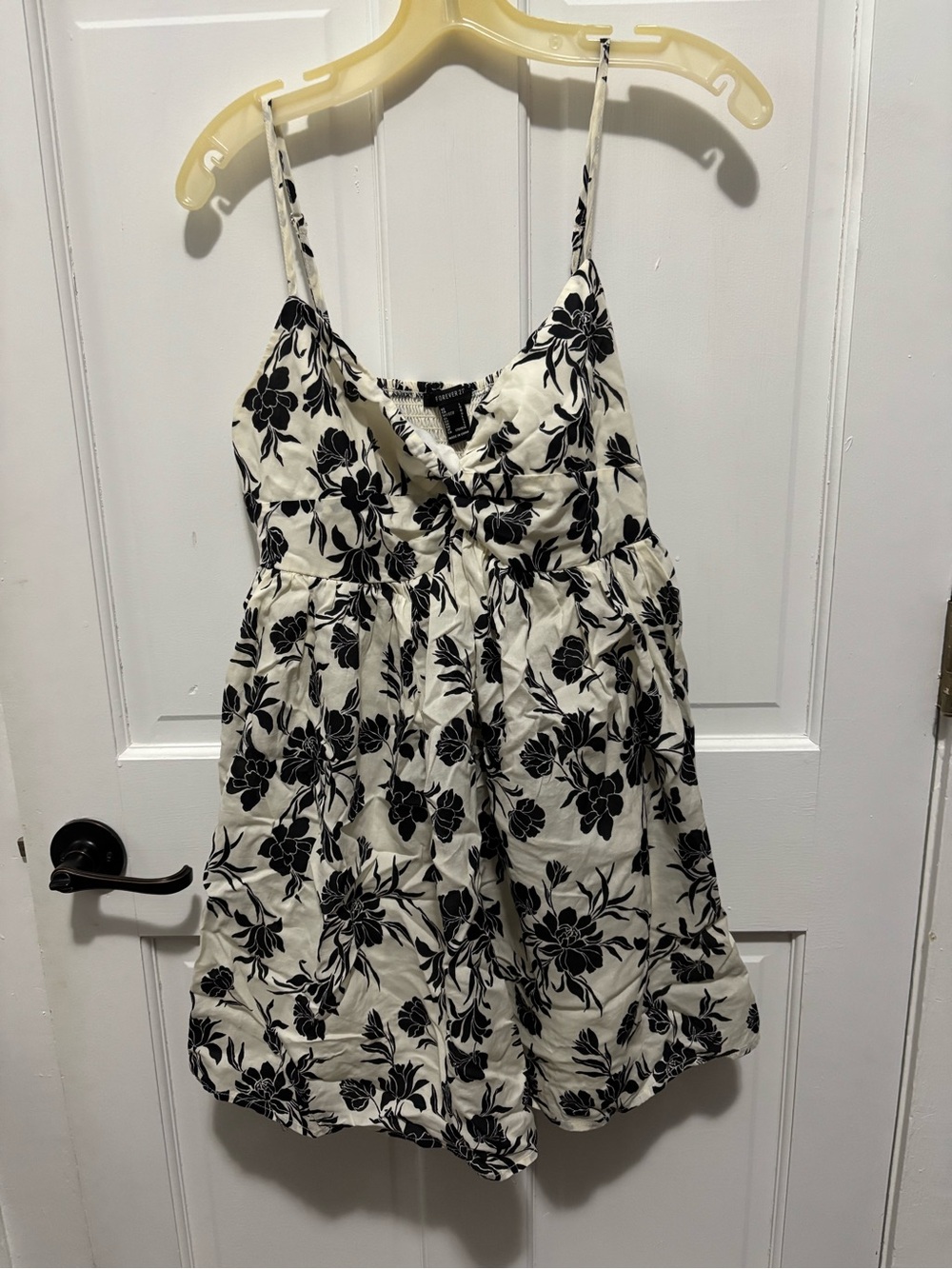 Black Floral V-Neck Spaghetti Strap Women's Top
